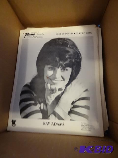 lot 196 image: Box of approx. 60 to 70 Flame Cafe Minneapoli...
