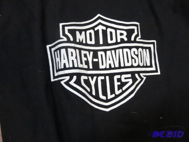 lot 234 image: 3 Harley Davidson t-shirts, 1 S, 1 L, 1 XL...