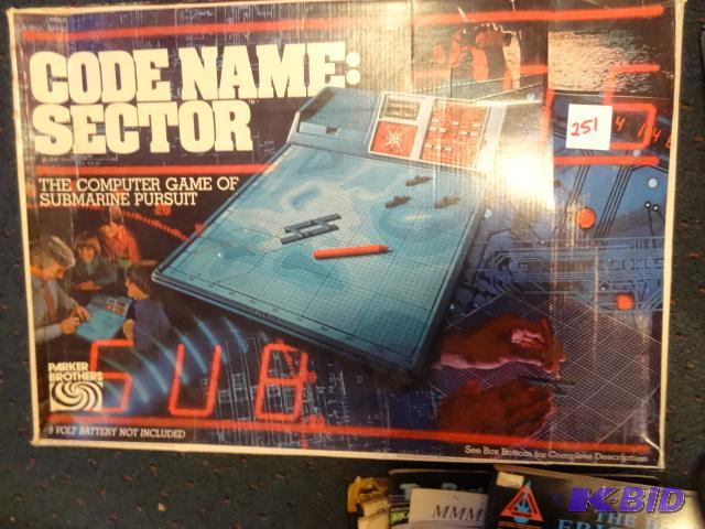 lot 251 image: Parker Brother Code Name Sector electronic ga...