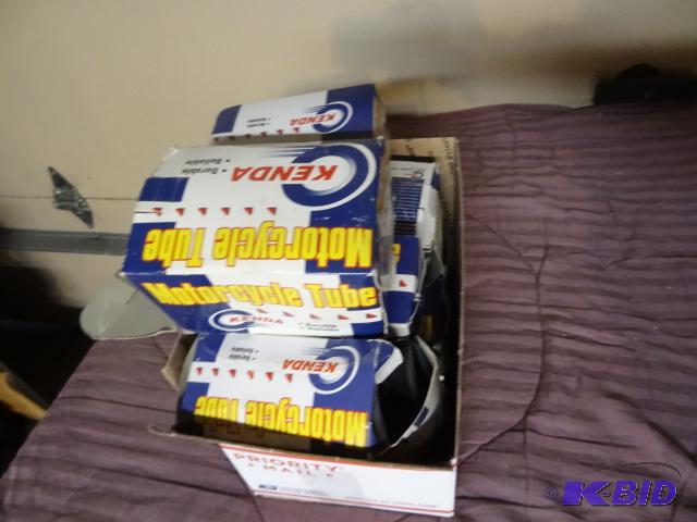 lot 59 image: Lot of 7 various size Kenda Motorcycle Tubes ...