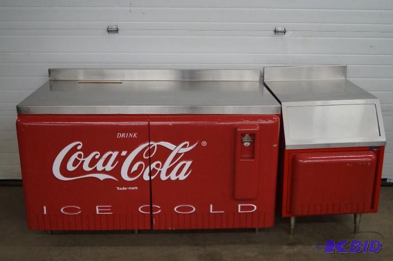 1950s Serving table and ice bin