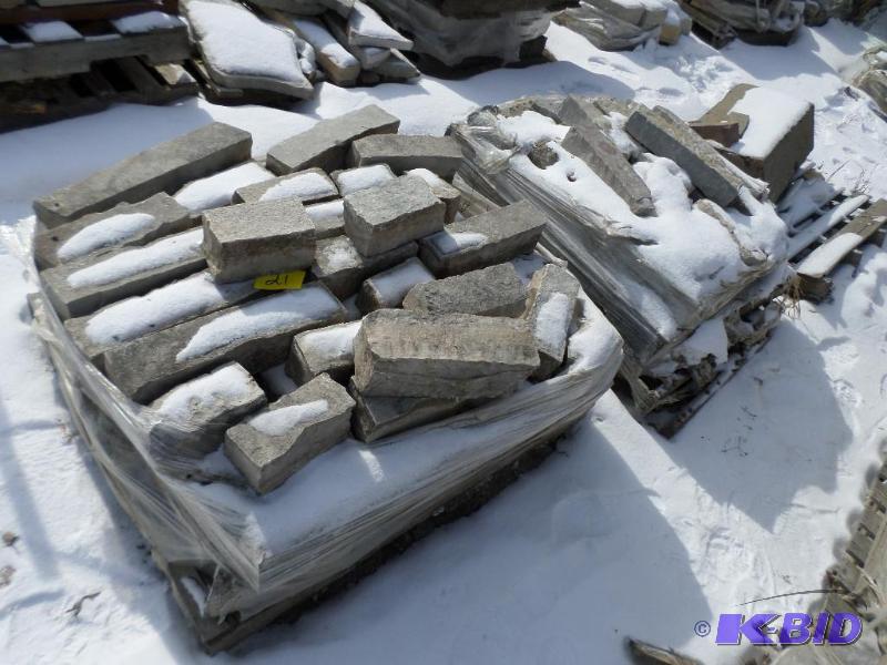 (2) Pallets Of Natural Stone Landscape Block...