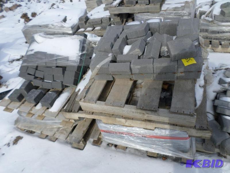 (5) Pallets Of Anchor Non-Tumbled Paver Stone...