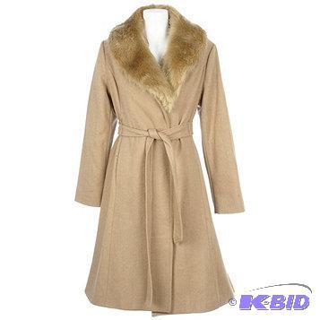 New with tags Misses Wrap Coat with fur coll...