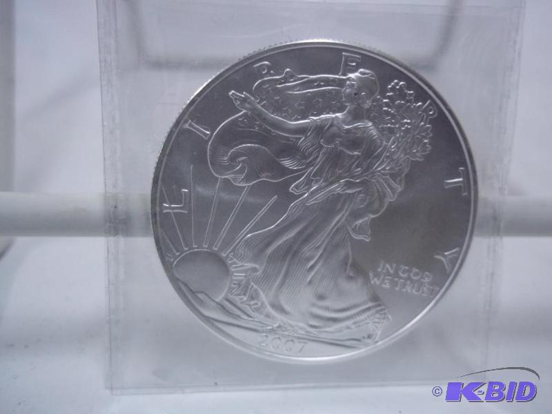 lot 103 image: 2007 1oz. Fine Silver - One Dollar - American...