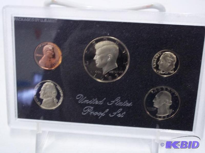 lot 4 image: United States Proof Set 1983...