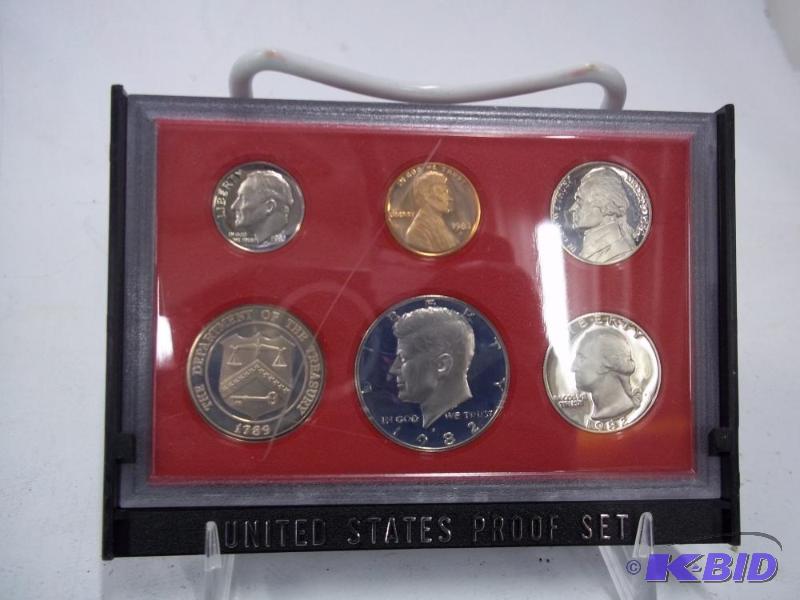 lot 9 image: United States Proof Set 1982...