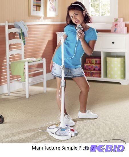 lot 18 image: Kids Microphone Set - Plug in any MP3 or CD p...