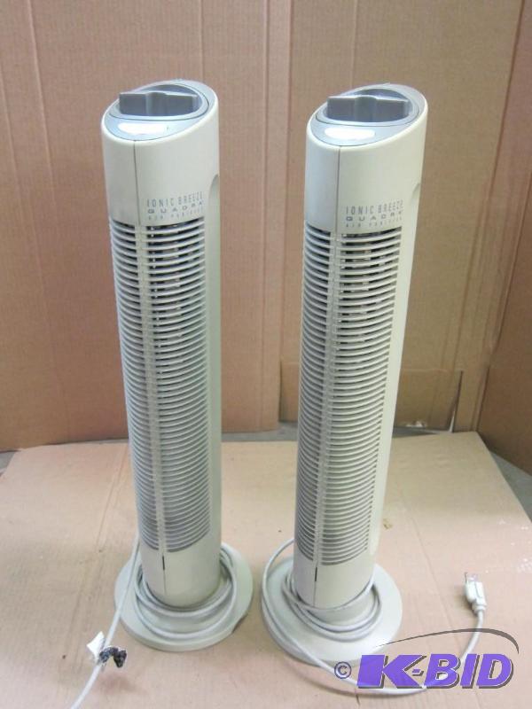 lot 32 image: 2 Sharper Image Air Purifiers