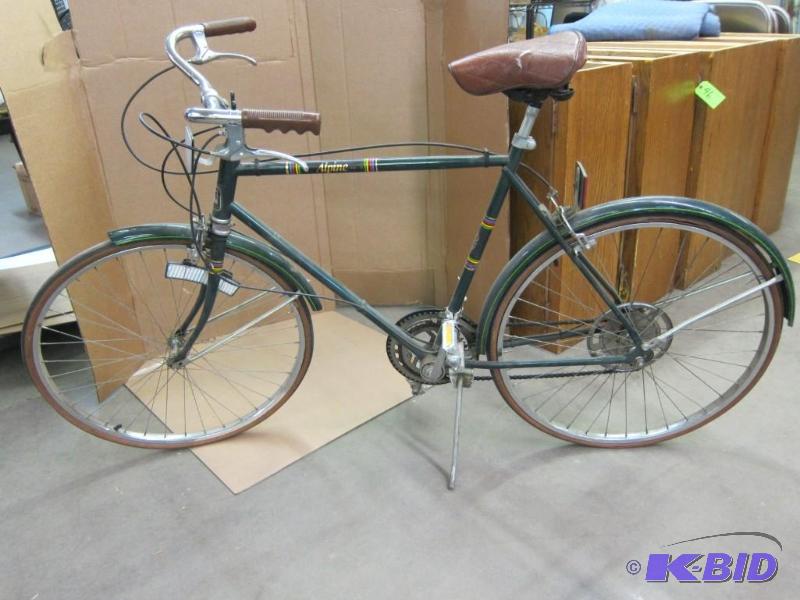 lot 53 image: Old Murray Alpine Bike
