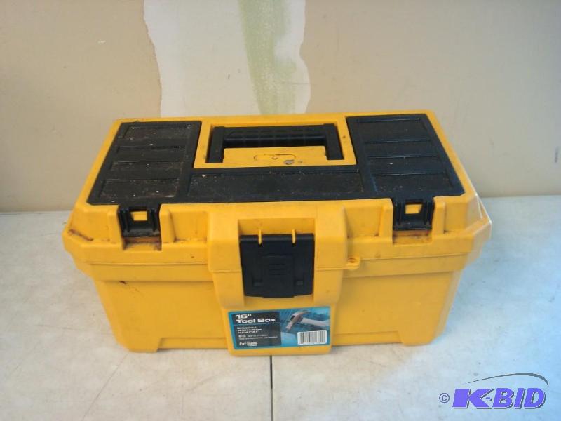 lot 135 image: Tool Box And Contents...