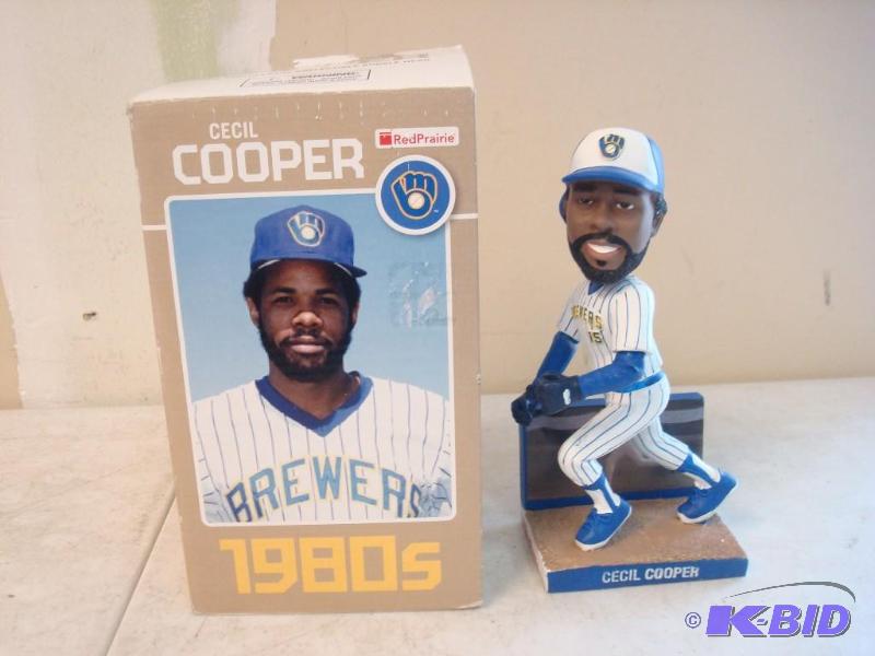 lot 14 image: Cecil Cooper Bobble Head...