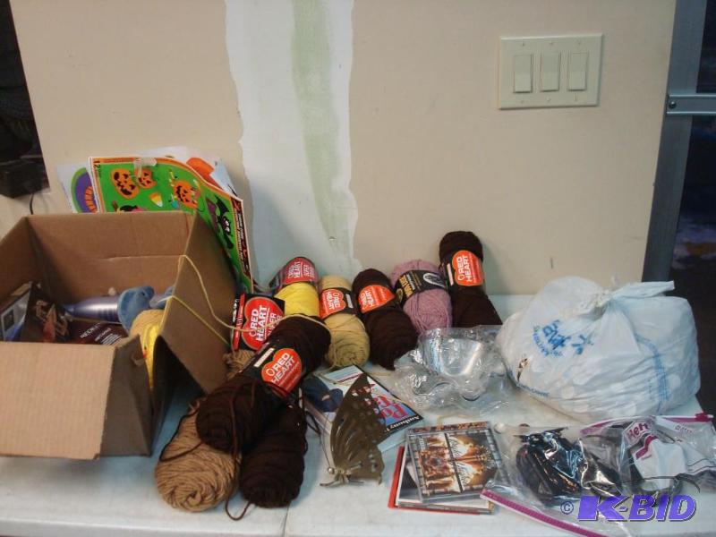 lot 148 image: Lot Of Pictured Items New Yarn...