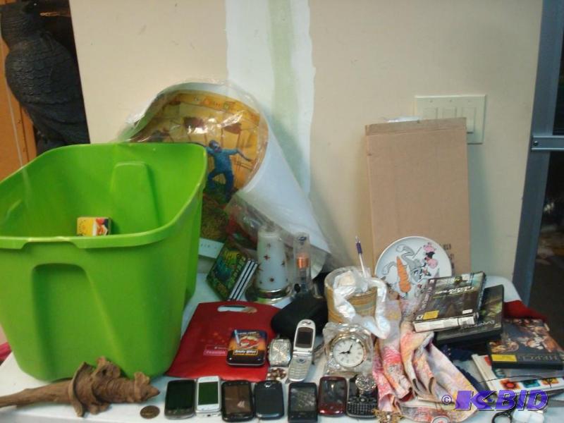 lot 180 image: Lot Of Items Pictured...