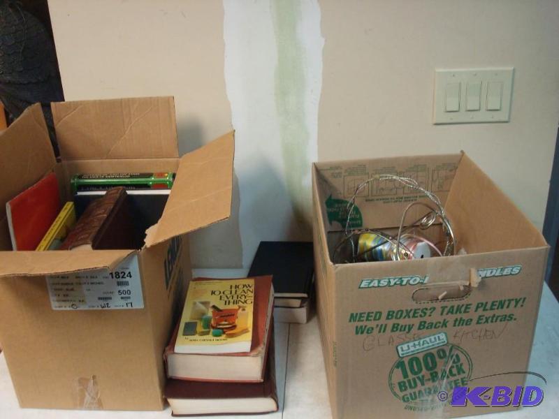 lot 181 image: Lot Of Items Pictured ...