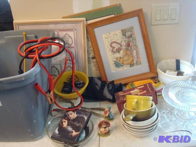 lot 186 image: Lot Of Items Pictured, Jumper Cables...