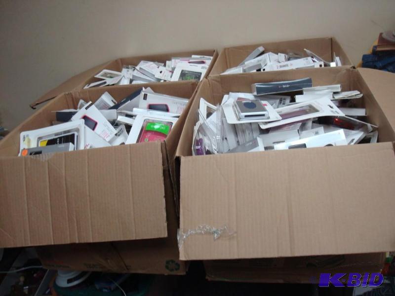 lot 222 image: Lot Of 350 Plus New Cell Phone Cases...