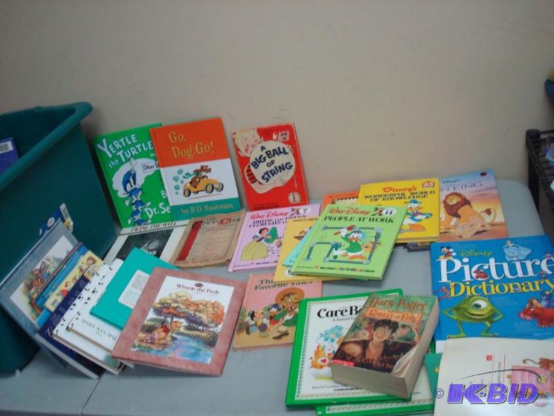 lot 34 image: Lot Of Childrens&nbspBooks Includes Dr. Sues...