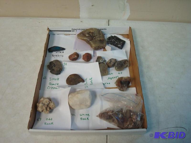lot 73 image: Lot Of Rocks Agates And Minerals ...