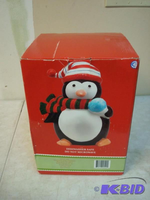 lot 8 image: Penguin Cookie Jar, New...