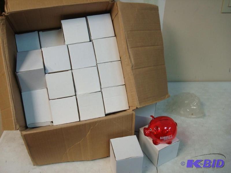 lot 80 image: Lot Of Plastic Piggy Banks ...