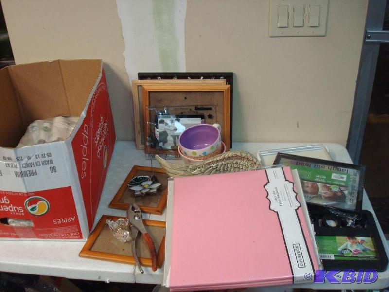 lot 90 image: Lot of Items Pictured&nbspNew Fabric Scrapbo...