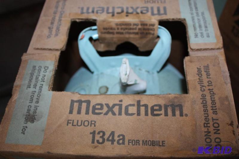 lot 125 image: Klea Brand Mexichem Fluor 134a For Mobile.