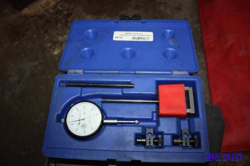 lot 137 image: Dial Indicator Tool Kit