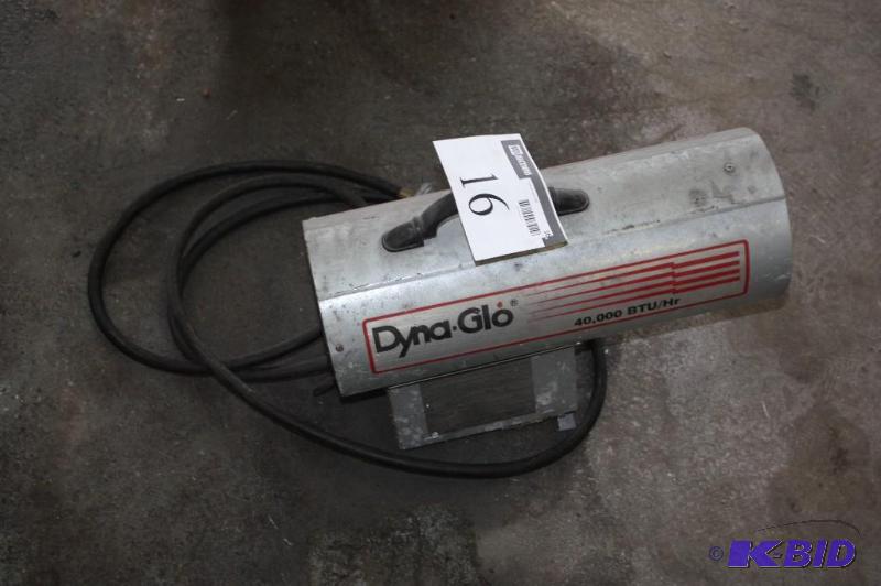 lot 16 image: Dyna-Glo 40,000 BTUHour Space Heater.