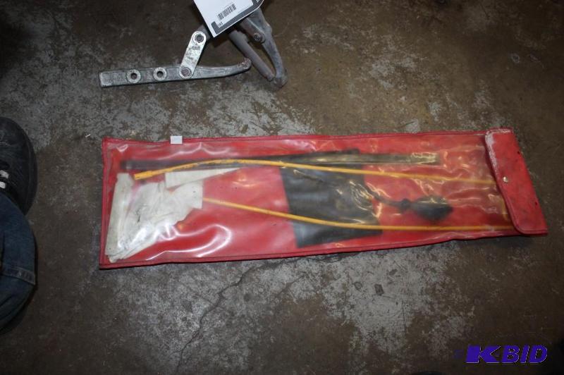 lot 170 image: Paintless Dent Removal Tool set