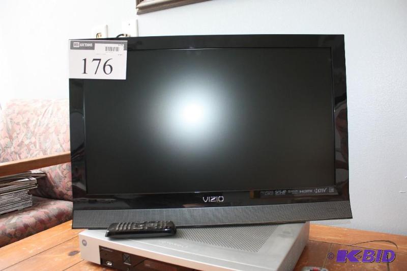 lot 176 image: Vizio Brand LED TV Model E261VA 26 Screen 120V 60HZ 2 HDMI Ports 1 Component Port 1 Composit
