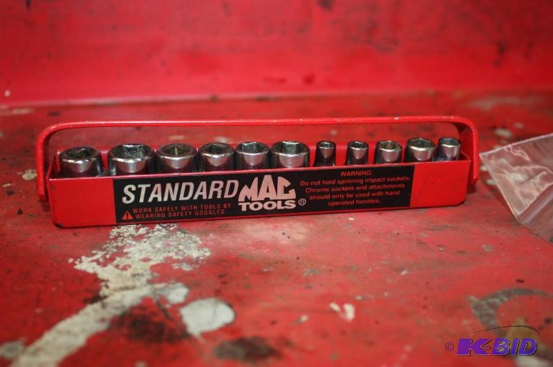 lot 185 image: Mac Tools 14 Drive Chrome SAE 18 to 12.