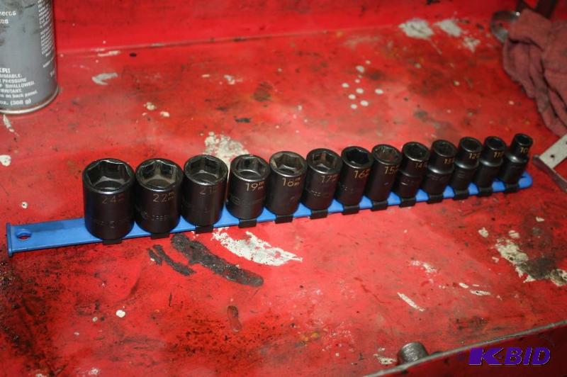 lot 197 image: Impact Socket Set Metric Shallow 10-19mm, 20mm, 22mm, 24mm, On Clip Ram.
