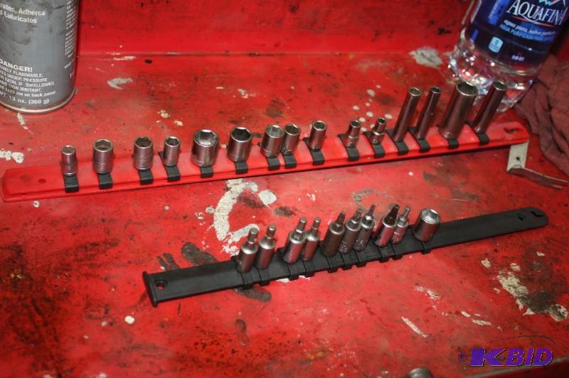 lot 211 image: 14 Drive Socket Set, Tory & Hex 6 PT 732 to 916.