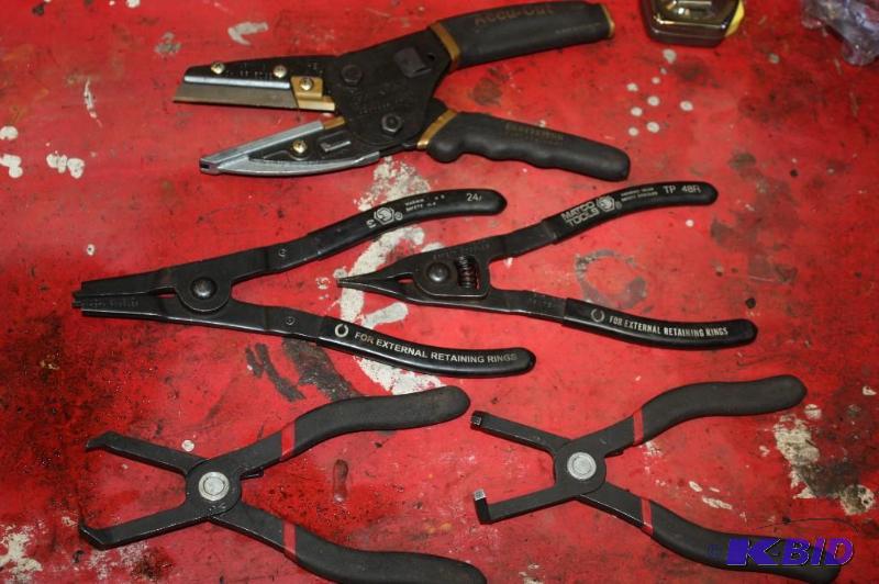 lot 250 image: (4) Including AccuCut Wire Cutter Matco Ext Return Clod, app. 2 ct And More.
