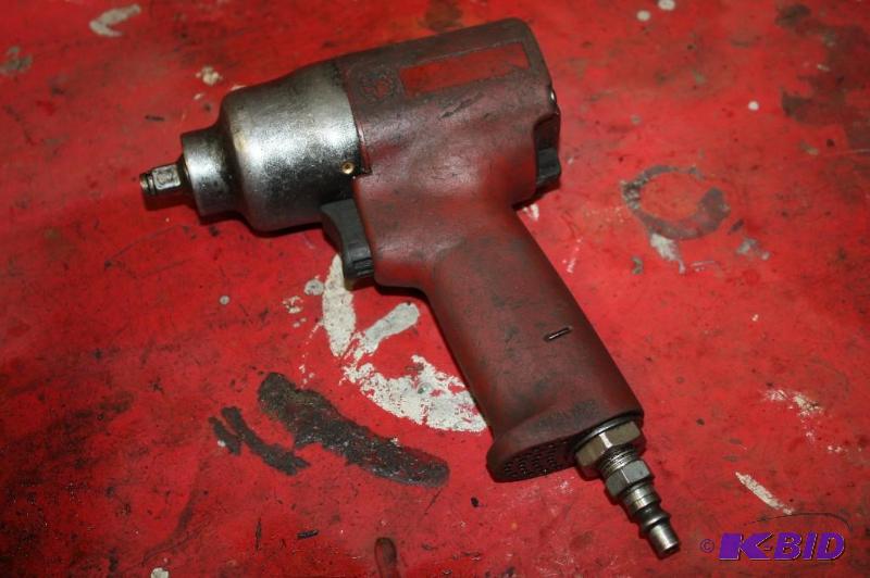 lot 257 image: Matco 38 Pneumatic Impact Wrench Air Powered.