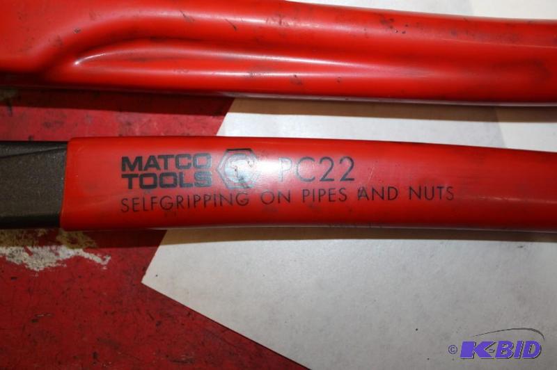 lot 280 image: Matco PC22 SelGripping on Pipes & Nuts, 4 12 120 AF Wrench Miscellaneous Tool.