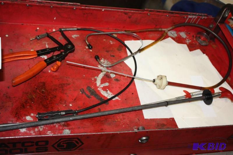 lot 281 image: Stethoscope Hose Clamp 24 Belt 24 Flex Grabber.