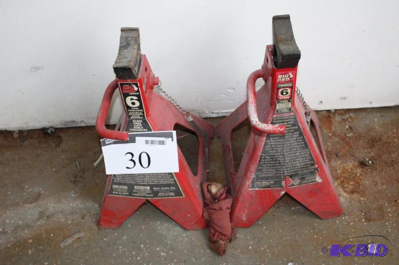lot 30 image: (2) Torin Big Red Jacks 6 Ton Car JacksVehicle Stand Double Locking Jack Stands.