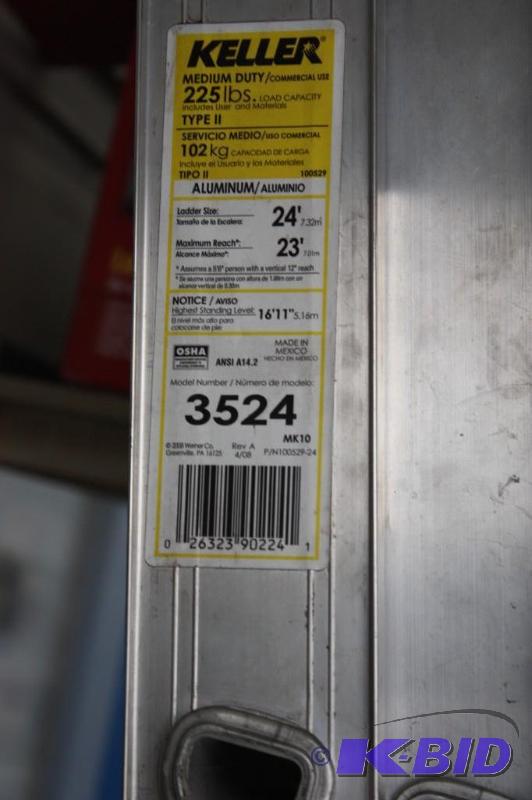 lot 44 image: Keller Medium DutyCommercial Use 225 Lbs Load Capacity Type 2 24 Ladder Size Metal.