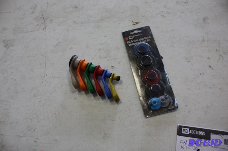 lot 446 image: Performance Tool AC Fuel Line Quick Disconnect Tool Set AC Line DC.