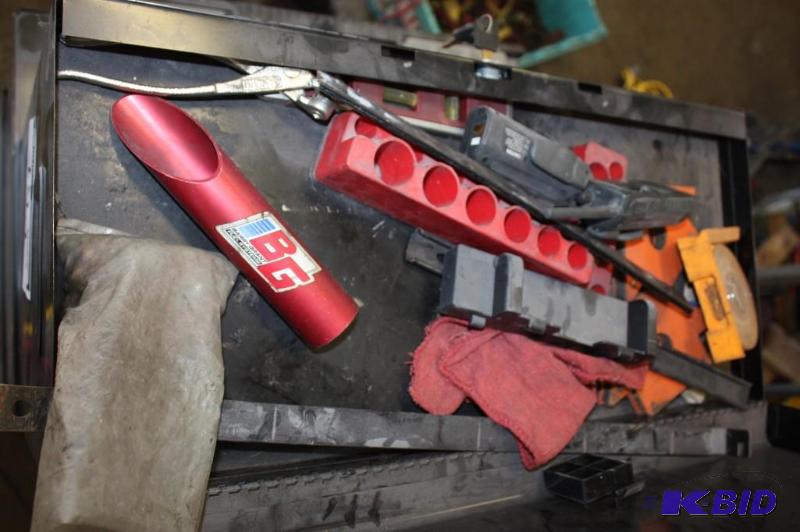 lot 481 image: Sbelf Lot Including Rivet Placement Holders BG Tube Pliars And More.