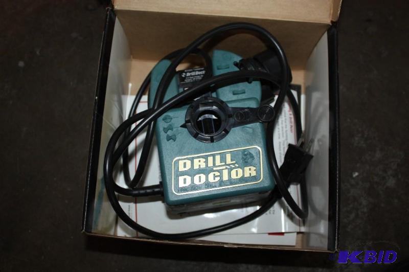 lot 87 image: Drill Doctor Brand Drill Bit Sharpener 500 Tradesman Diamond Grinding Wheel.