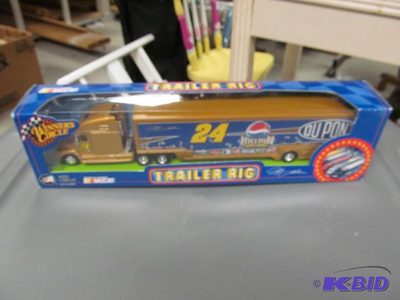 lot 36 image: 2003 Jeff Gordon #24 Billion Dollar NASCAR 164 Die Cast Transport by Winners Circle