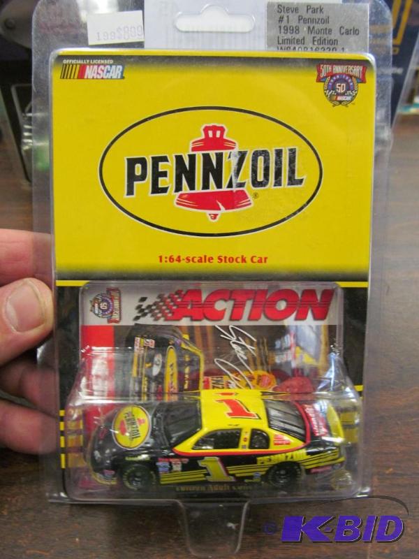 lot 45 image: 1998 Steve Park #1 Pennzoil Reverse Color NASCAR 164 Limited Edition Die Cast by Action
