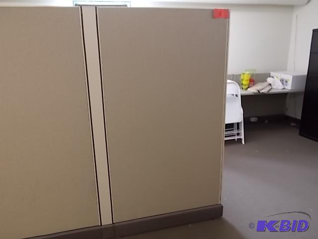 lot 1 image: Herman Miller Action Office Office Cubicles I...