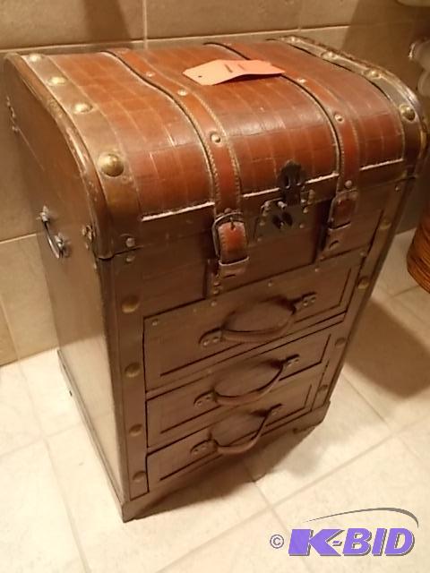 lot 11 image: Vintage Wood & Leather Cabinet...