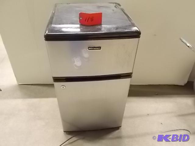 lot 118 image: Emerson Refrigerator, Works, Does Not Cool, N...