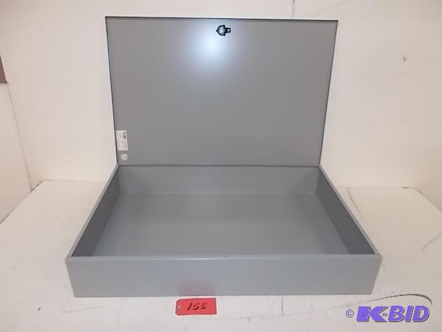 lot 155 image: Hoffman Hinged Enclosure Box, 24 x 36 x 6, Ne...