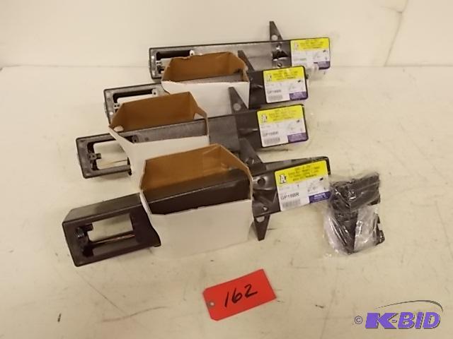lot 162 image: (4) Gard-N-Posts, 19.5"...